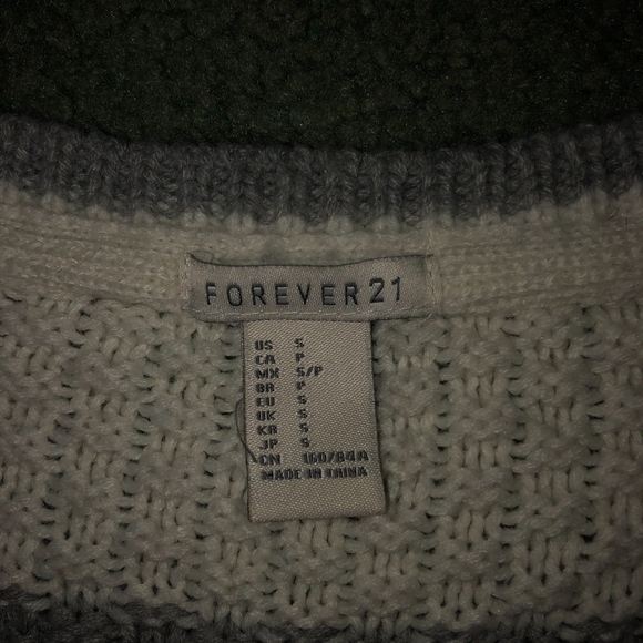 sweater - Picture 2 of 2